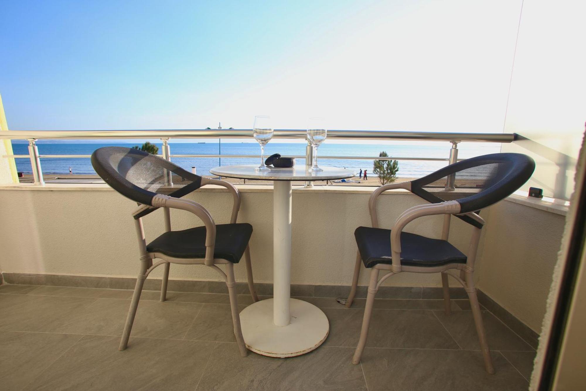 Luxurious Dreamy Seaview Apartment Durrës Zewnętrze zdjęcie